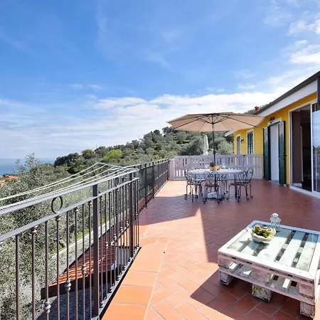 1 Bedroom Stunning In Holiday home *